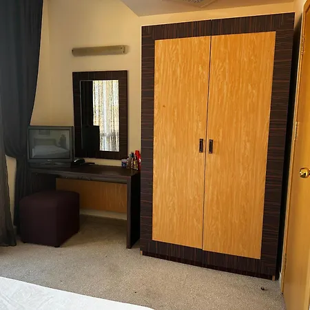 Private In Majestic Apartmán *
